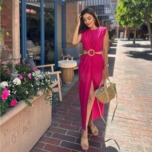 NWT Zara  BLEND CUT OUT BUCKLED DRESS
Pink Size S
🚨FIRM PRICE